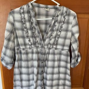 White and black button down blouse